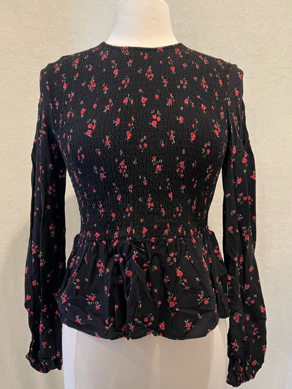 Divided by H&M Black and Red Floral Smocked Top